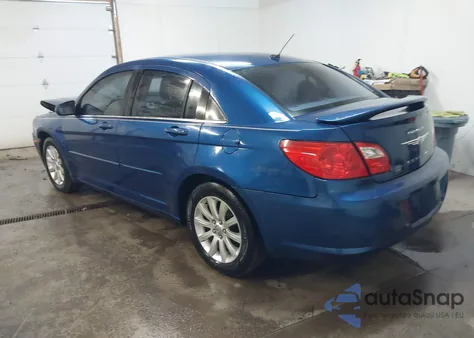 2010 Chrysler Sebring Limited из США, поврежденный, VIN 1C3CC5FB3AN125822